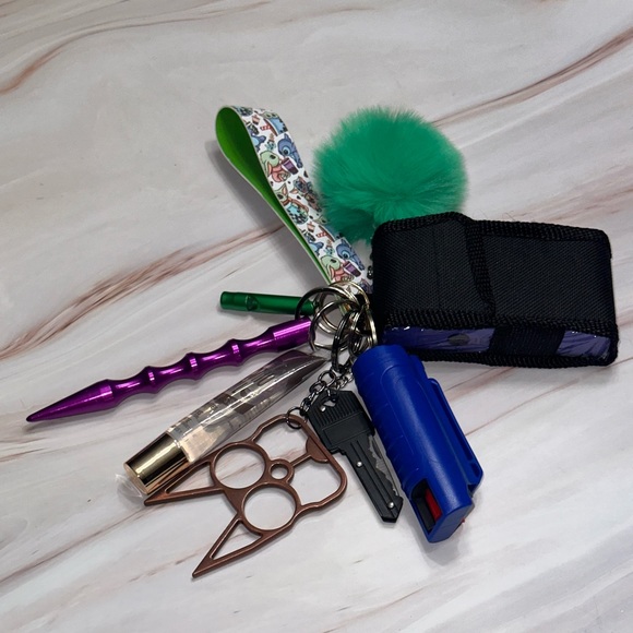 Baby Yoda and Stitch Self Defense Keychain - Picture 1 of 2